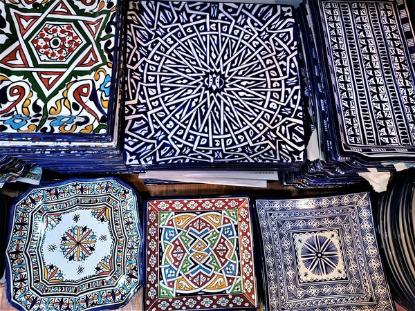 Quelle croisière permet de découvrir les traditions artisanales en Afrique du Nord?